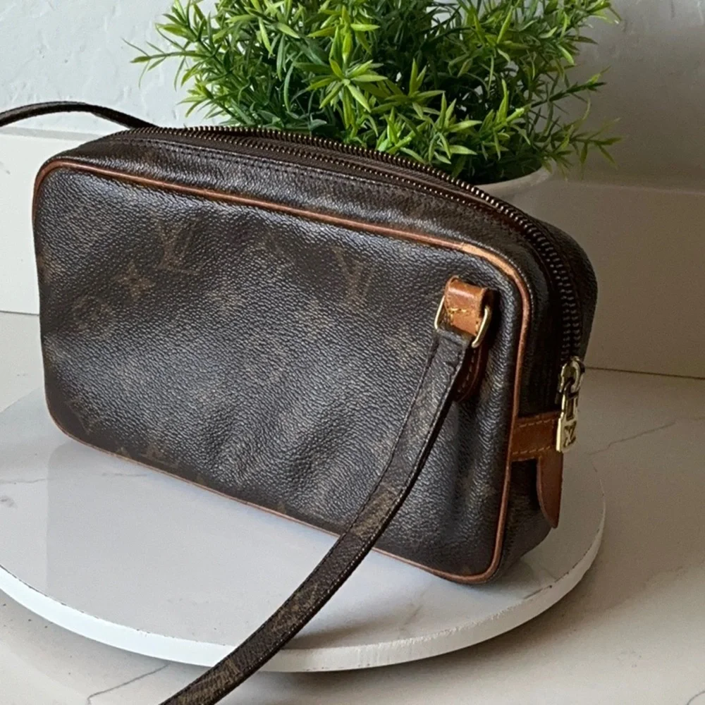 Authentic Louis Vuitton Monogram Pochette Marley Bandouliere Bag - Picture 2 of 13